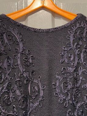 Late 50s/early 60s stunning woven navy blue dress with ribbon embroidery, sz med